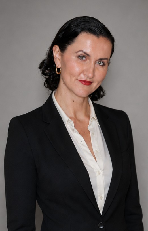 Portrait of Shannon Carroll